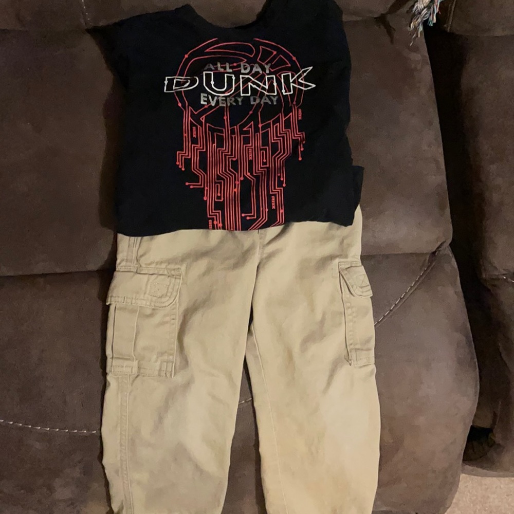 Children’s Place 4T pants/RBX “Dunk” shirt bundle
